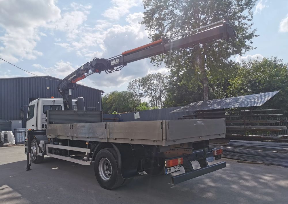 Mercedes-Benz Atego 1823 żuraw HDS Atlas 105.2 koła 315/80R22,5 - Camião de caixa aberta/ Plataforma, Camião grua: foto 5 Mercedes-Benz Atego 1823 żuraw HDS Atlas 105.2 koła 315/80R22,5 - Camião de caixa aberta/ Plataforma, Camião grua: foto 5