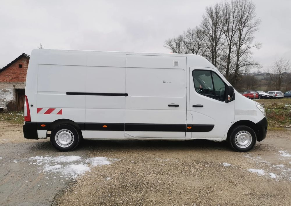 Renault Master 2.3dCi długi L3H2 Klimatyzacja 6-biegów - Furgão: foto 4 Renault Master 2.3dCi długi L3H2 Klimatyzacja 6-biegów - Furgão: foto 4