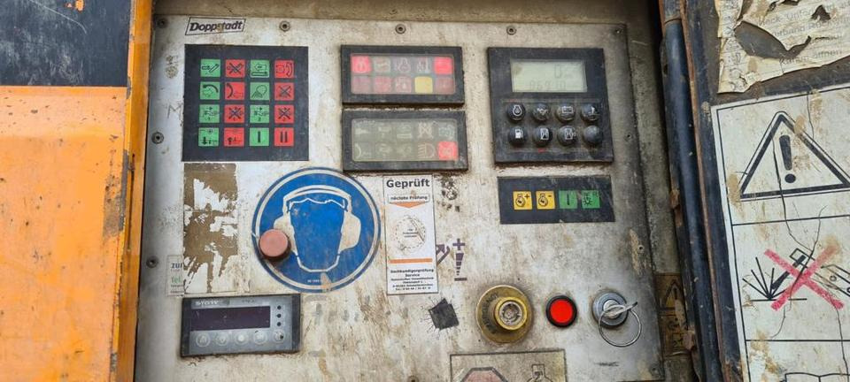 Doppstadt Walzenzerkleinerer DW 3060 Büffel - Triturador industrial: foto 5 Doppstadt Walzenzerkleinerer DW 3060 Büffel - Triturador industrial: foto 5