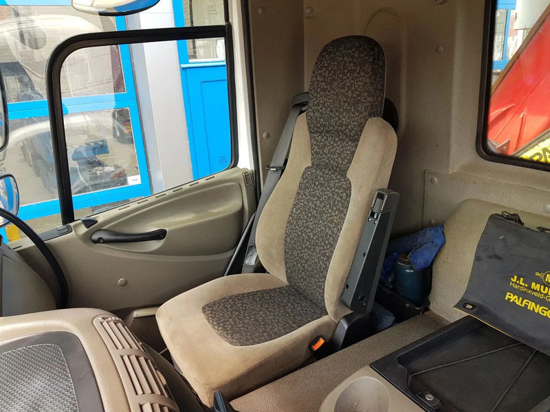 Locação financeira de Ginaf X 4241 S 8x4 NCH Z-Crane Epsilon Palfinger Q170Z88 Ginaf X 4241 S 8x4 NCH Z-Crane Epsilon Palfinger Q170Z88: foto 19