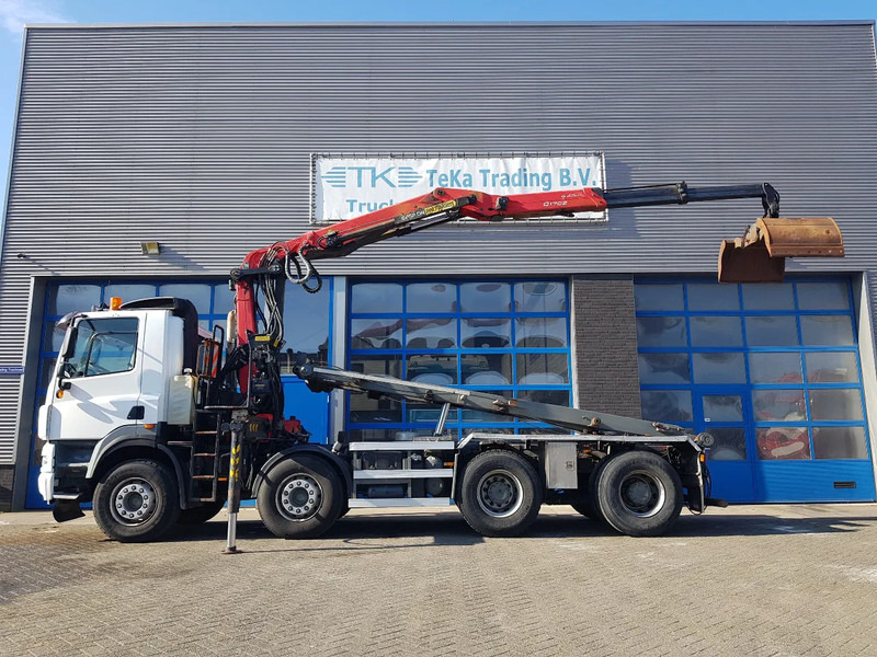 Ginaf X 4241 S 8x4 NCH Z-Crane Epsilon Palfinger Q170Z88 - Camião com sistema de cabo, Camião grua: foto 3 Ginaf X 4241 S 8x4 NCH Z-Crane Epsilon Palfinger Q170Z88 - Camião com sistema de cabo, Camião grua: foto 3
