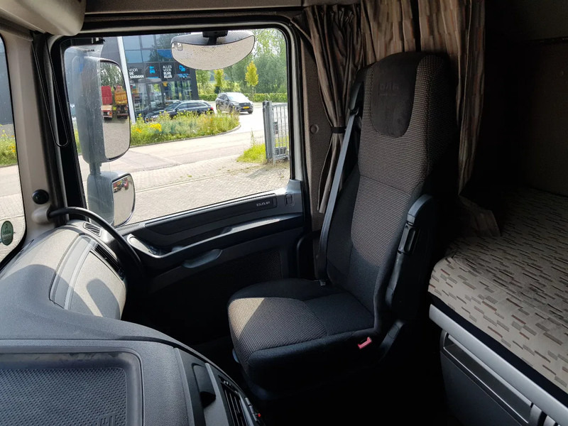 Tractor DAF XF 440 ADR AT FL EXII OX: foto 14 Tractor DAF XF 440 ADR AT FL EXII OX: foto 14