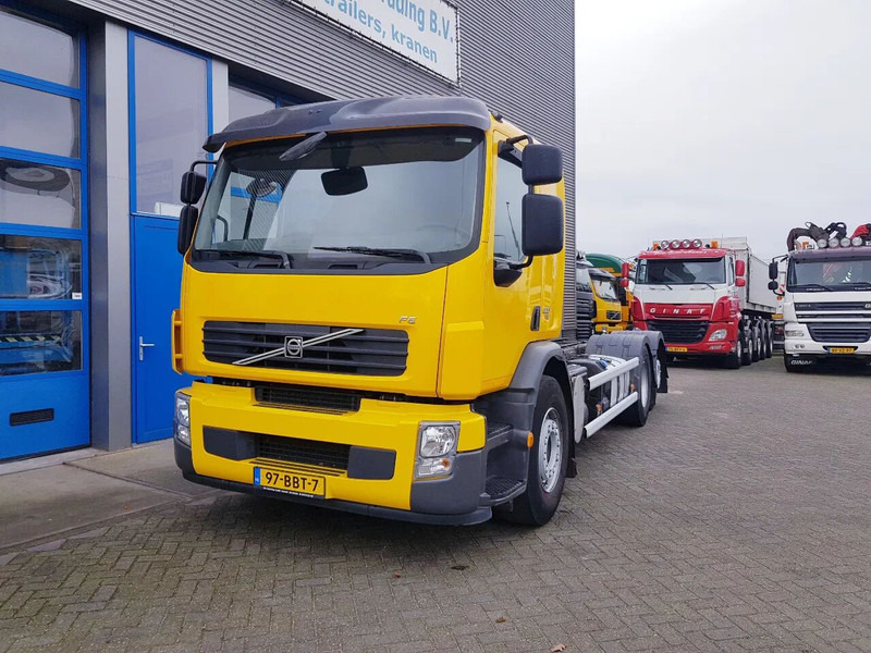 Volvo FE 300 EEV 6X2 Retarder 258.000 KM TÜV - Camião chassi: foto 2 Volvo FE 300 EEV 6X2 Retarder 258.000 KM TÜV - Camião chassi: foto 2