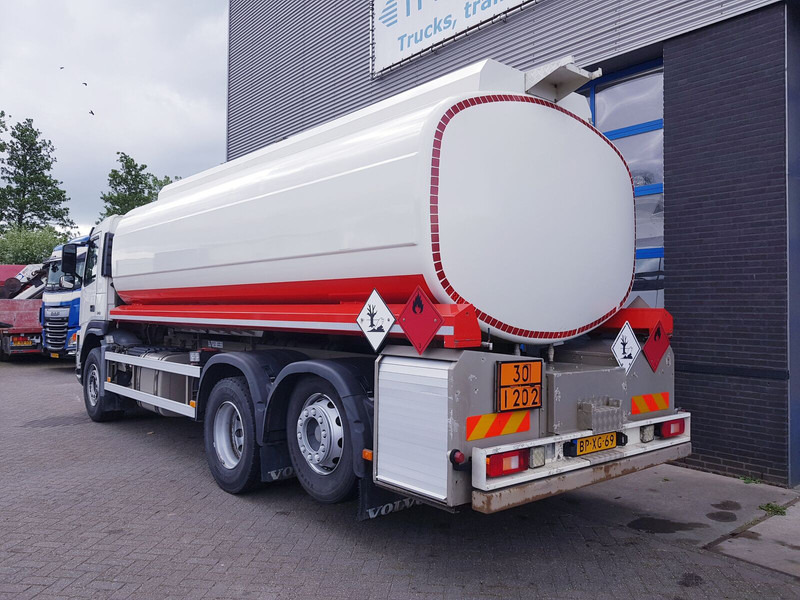 Volvo FM 9.340 Fuel 21.400 Liter 3 Compartments - Camião cisterna: foto 4 Volvo FM 9.340 Fuel 21.400 Liter 3 Compartments - Camião cisterna: foto 4