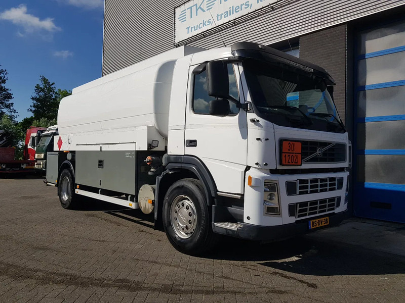 Volvo FM 9.340 Petrol, Diesel 17000 Ltr. 3 Compartementen - Camião cisterna: foto 5 Volvo FM 9.340 Petrol, Diesel 17000 Ltr. 3 Compartementen - Camião cisterna: foto 5