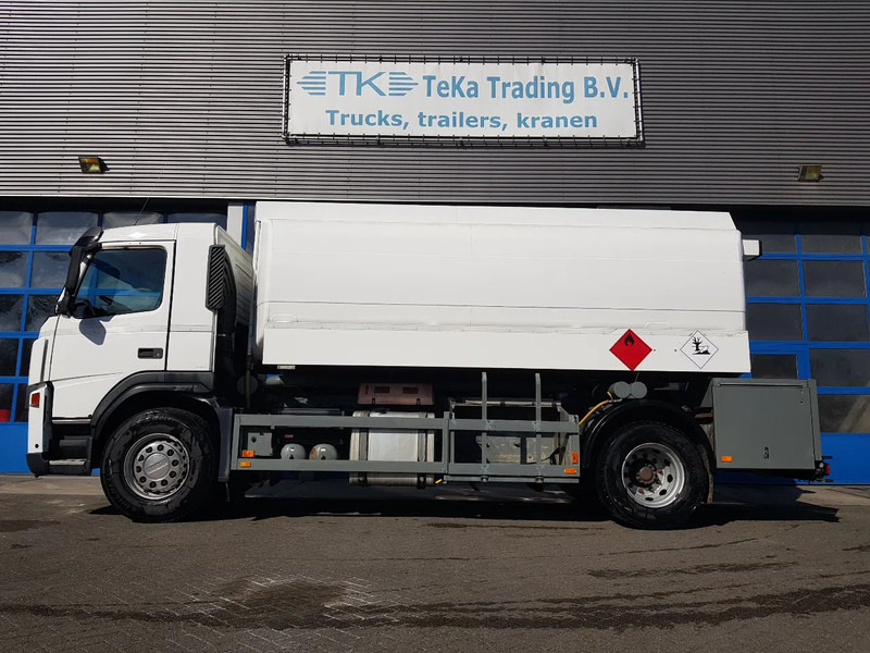 Volvo FM 9.340 Petrol, Diesel 17000 Ltr. 3 Compartementen - Camião cisterna: foto 3 Volvo FM 9.340 Petrol, Diesel 17000 Ltr. 3 Compartementen - Camião cisterna: foto 3