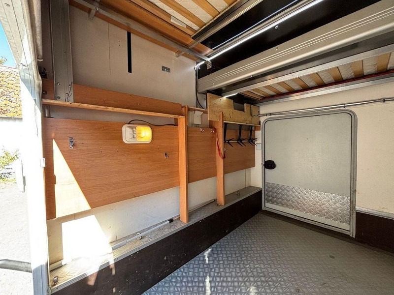 Fiat 244 KNAUS X244 - Autocaravana: foto 5 Fiat 244 KNAUS X244 - Autocaravana: foto 5