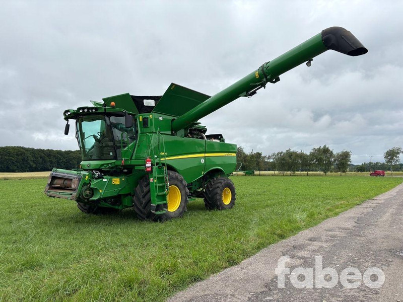 John Deere S690i - Ceifeira debulhadora: foto 2 John Deere S690i - Ceifeira debulhadora: foto 2