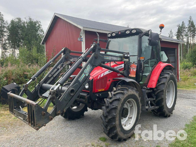 Massey Ferguson 5445 - Trator: foto 1 Massey Ferguson 5445 - Trator: foto 1