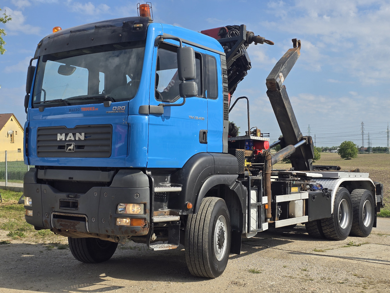 MAN TGA 33.430 6X6 / HMF 1823 K3+REM.CON./ HOOK SYSTEM - Camião polibenne, Camião grua: foto 4 MAN TGA 33.430 6X6 / HMF 1823 K3+REM.CON./ HOOK SYSTEM - Camião polibenne, Camião grua: foto 4