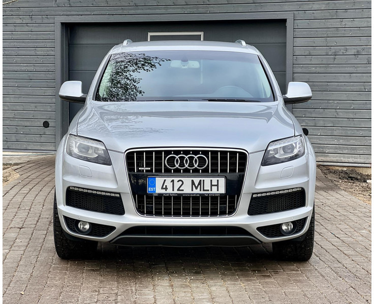 Automóvel Audi Q7: foto 6