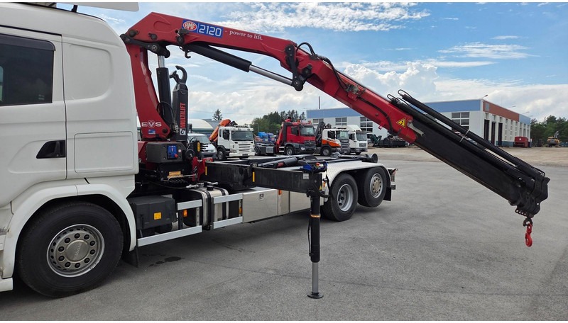 Scania G450 6X2*4 HMF 2120 crane 700 hours - Camião polibenne, Camião grua: foto 5 Scania G450 6X2*4 HMF 2120 crane 700 hours - Camião polibenne, Camião grua: foto 5