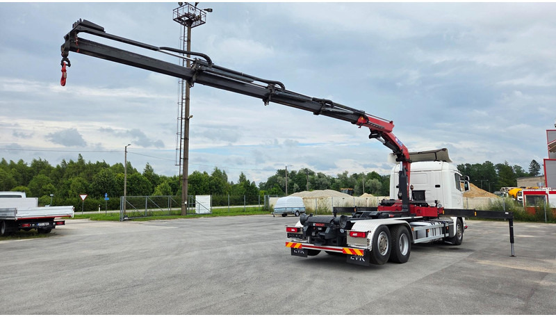 Scania G450 6X2*4 HMF 2120 crane 700 hours - Camião polibenne, Camião grua: foto 3 Scania G450 6X2*4 HMF 2120 crane 700 hours - Camião polibenne, Camião grua: foto 3