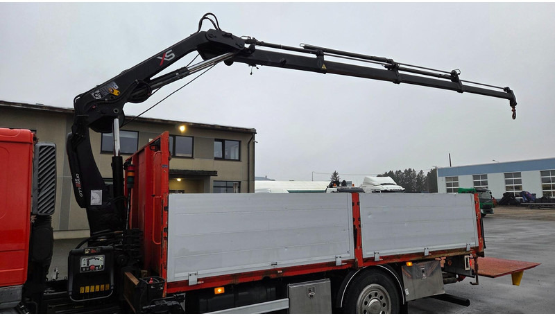 Volvo FL220 4X2 HIAB 077 - Camião de caixa aberta/ Plataforma, Camião grua: foto 5 Volvo FL220 4X2 HIAB 077 - Camião de caixa aberta/ Plataforma, Camião grua: foto 5