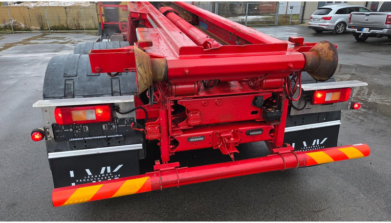 Volvo FM420 6X2*4 - Camião polibenne: foto 5 Volvo FM420 6X2*4 - Camião polibenne: foto 5