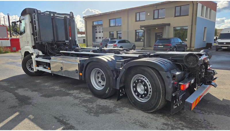Volvo FM460 6X2*4 - Camião polibenne: foto 4 Volvo FM460 6X2*4 - Camião polibenne: foto 4