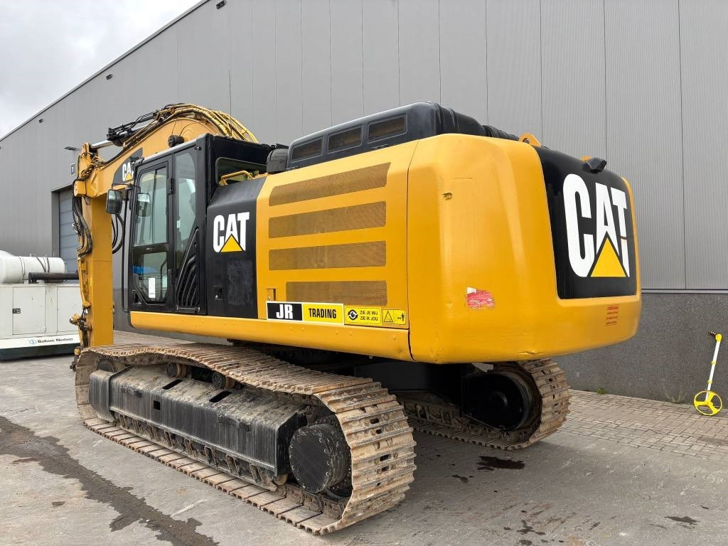 CAT 336F L XE (New Undercarriage)  - Escavadora de rastos: foto 3 CAT 336F L XE (New Undercarriage)  - Escavadora de rastos: foto 3
