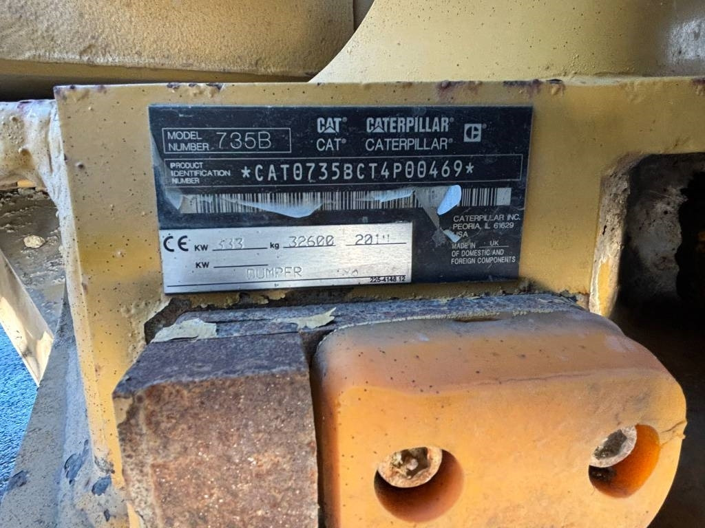 CAT 735 B (Under Preparation) - Caminhão articulado: foto 2 CAT 735 B (Under Preparation) - Caminhão articulado: foto 2