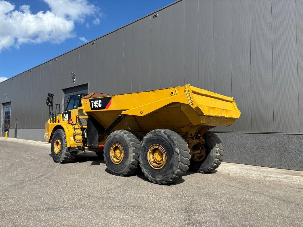 CAT 745 C (CE /Low Hours) - Caminhão articulado: foto 3 CAT 745 C (CE /Low Hours) - Caminhão articulado: foto 3