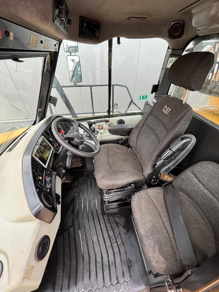 Caminhão articulado CAT 745 C: foto 11