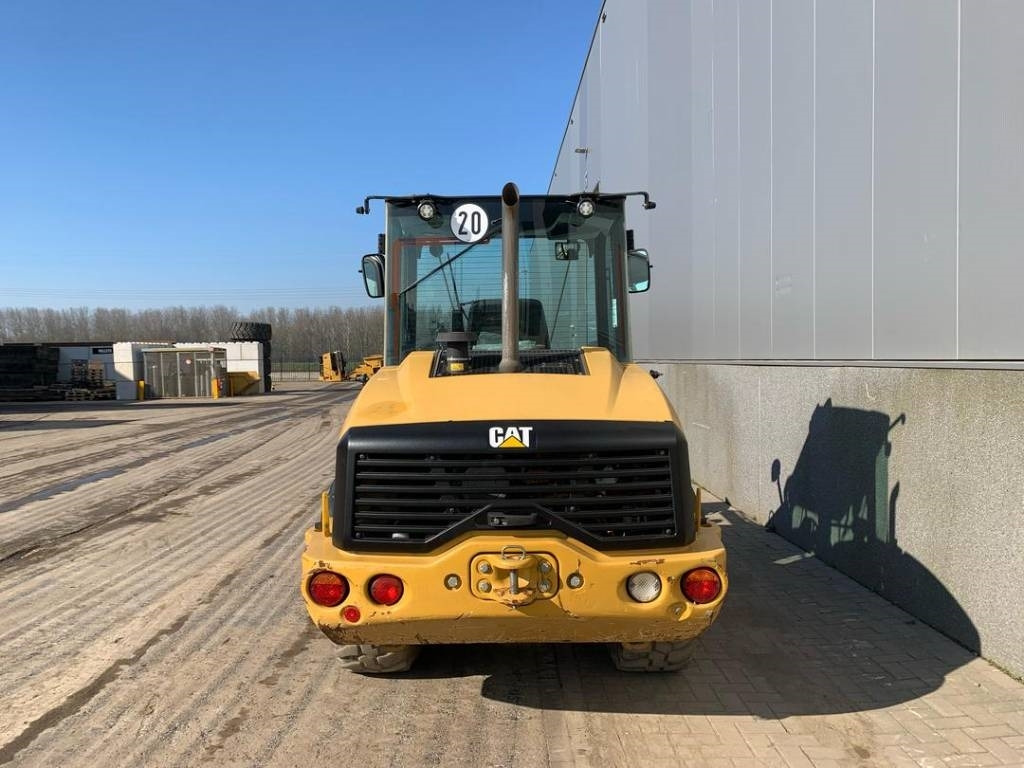 CAT 906 - Pá carregadora de rodas: foto 4 CAT 906 - Pá carregadora de rodas: foto 4