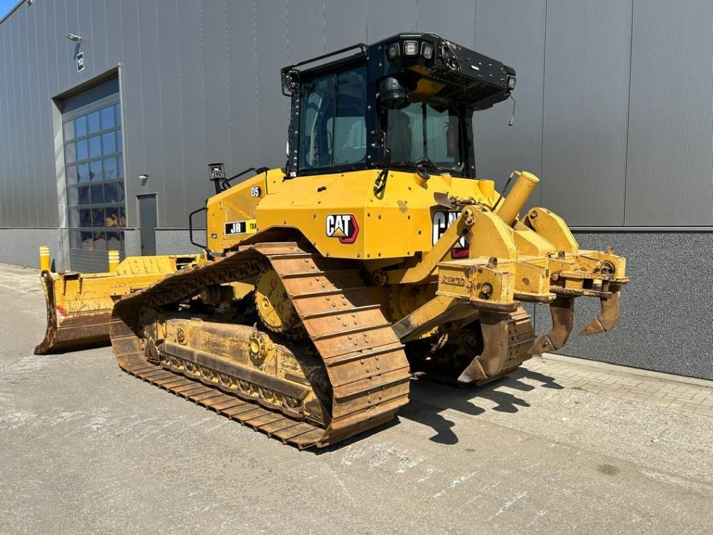 CAT D 5 LGP (new undercarriage + ripper) - Buldôzer: foto 3 CAT D 5 LGP (new undercarriage + ripper) - Buldôzer: foto 3