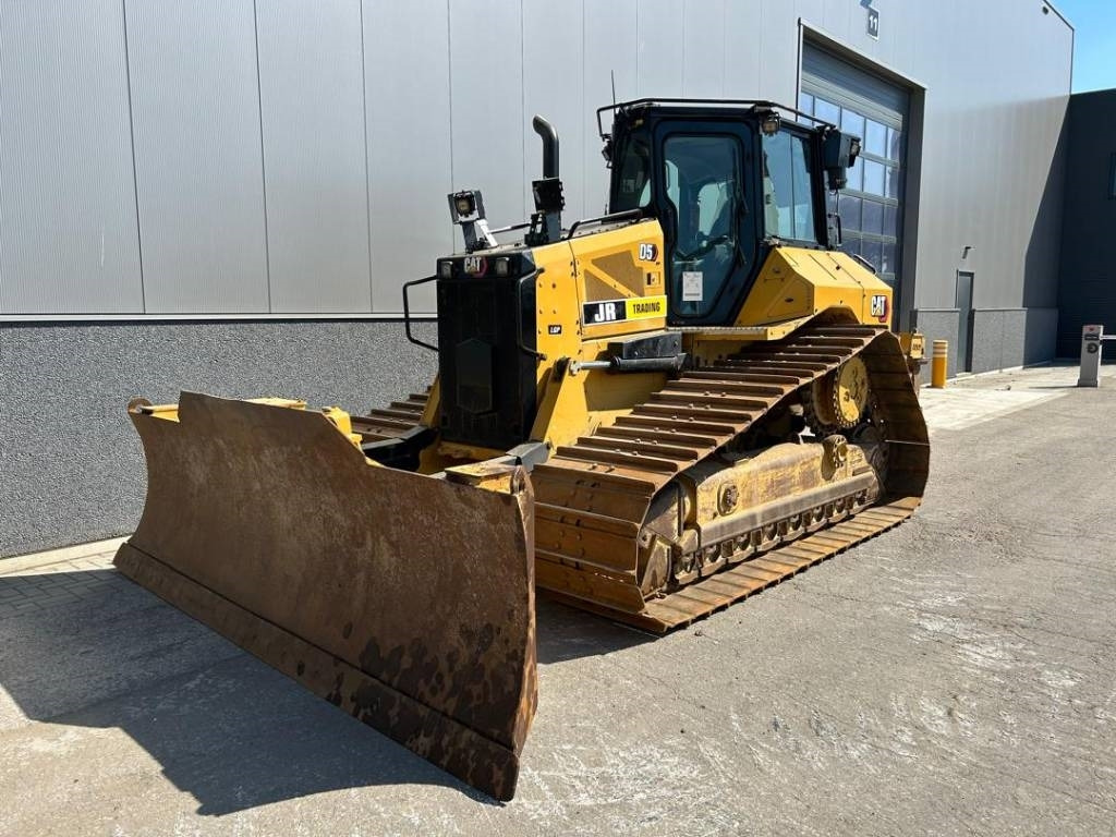 CAT D 5 LGP (new undercarriage + ripper) - Buldôzer: foto 1 CAT D 5 LGP (new undercarriage + ripper) - Buldôzer: foto 1
