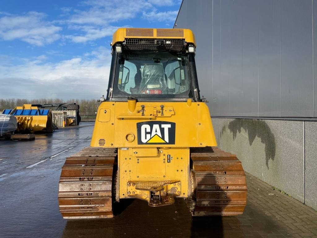 CAT D 6 K 2 LGP - Buldôzer: foto 4 CAT D 6 K 2 LGP - Buldôzer: foto 4