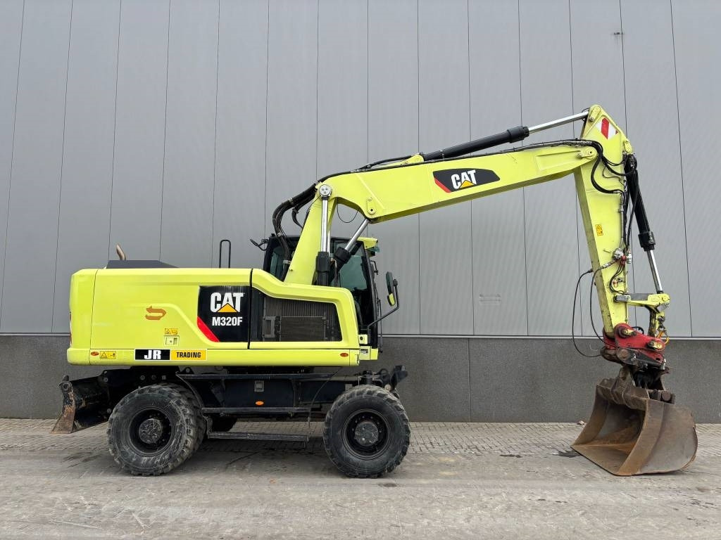 Escavadeira de rodas CAT M 320 F: foto 6