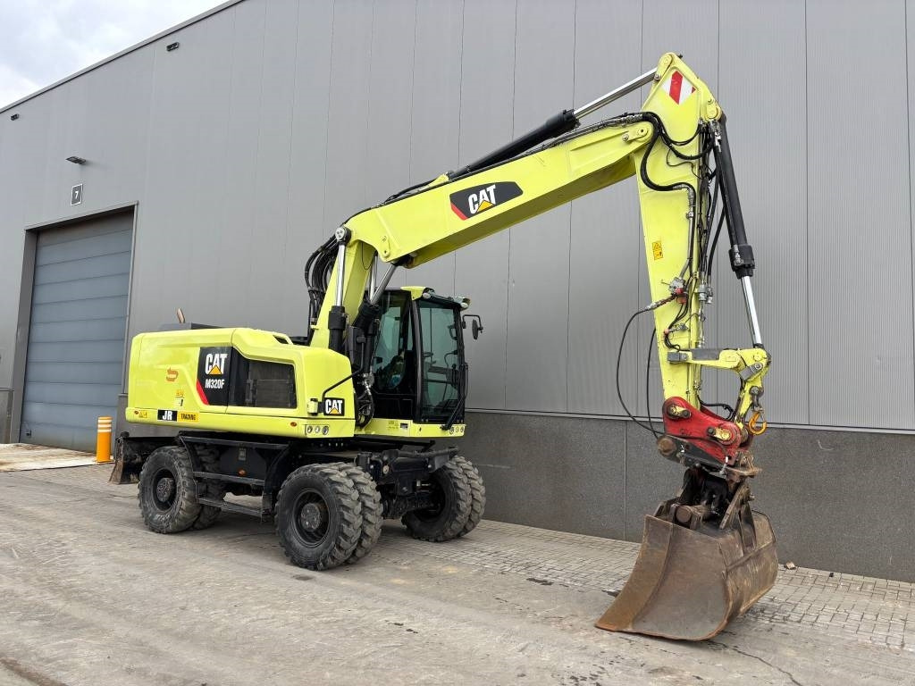 Escavadeira de rodas CAT M 320 F: foto 7
