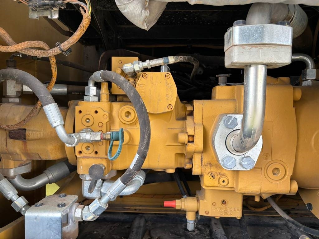 Escavadeira de rodas CAT M 320 F: foto 26