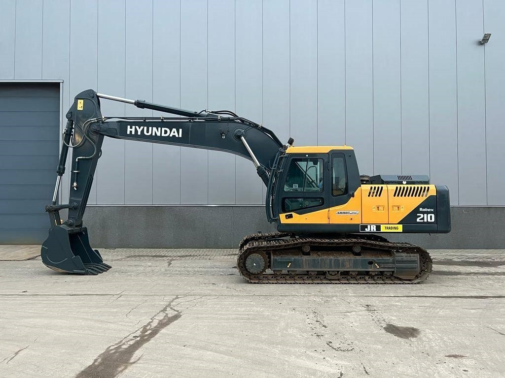 Hyundai R 210 - Escavadora de rastos: foto 1 Hyundai R 210 - Escavadora de rastos: foto 1