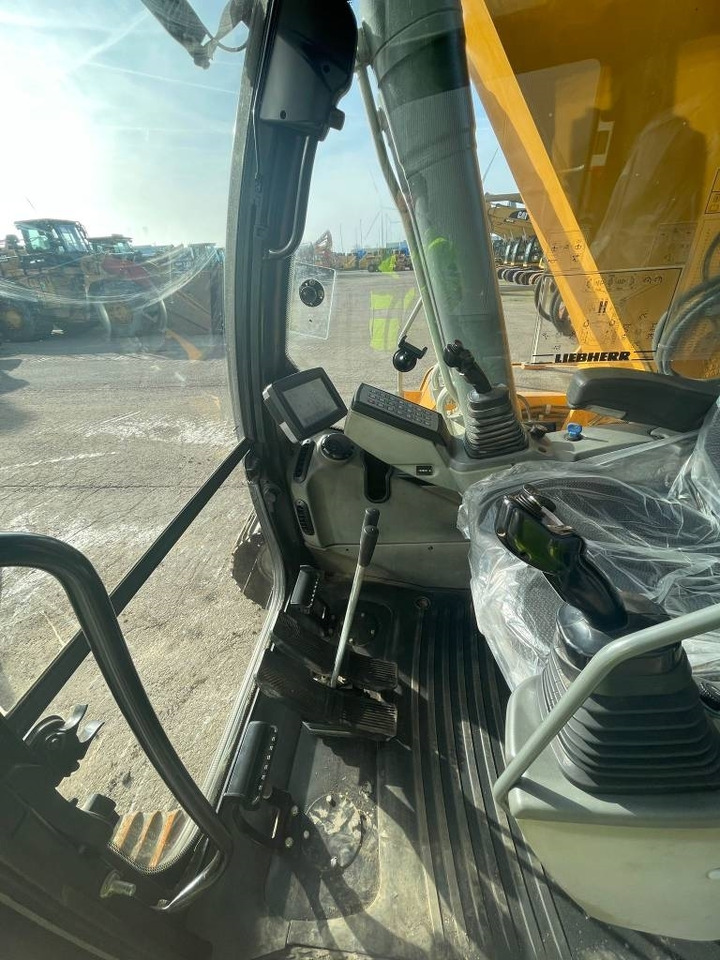 Escavadora de rastos Liebherr R 926 LC: foto 13