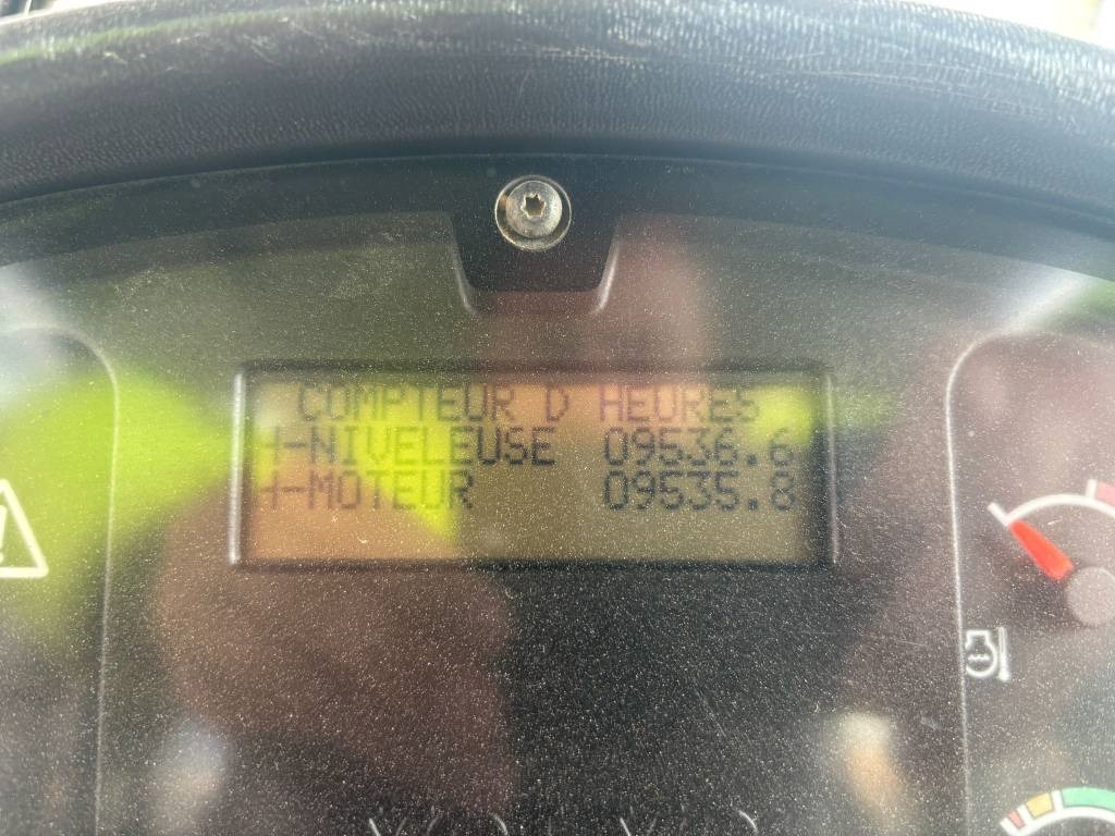 Volvo G 946 AWD (CE / Under Preparation) - Motoniveladora: foto 3 Volvo G 946 AWD (CE / Under Preparation) - Motoniveladora: foto 3
