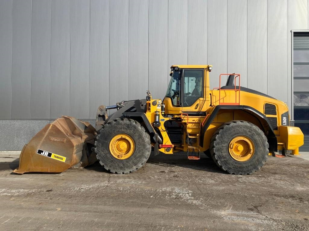 Volvo L 260 H (CDC + BSS) - Pá carregadora de rodas: foto 1 Volvo L 260 H (CDC + BSS) - Pá carregadora de rodas: foto 1