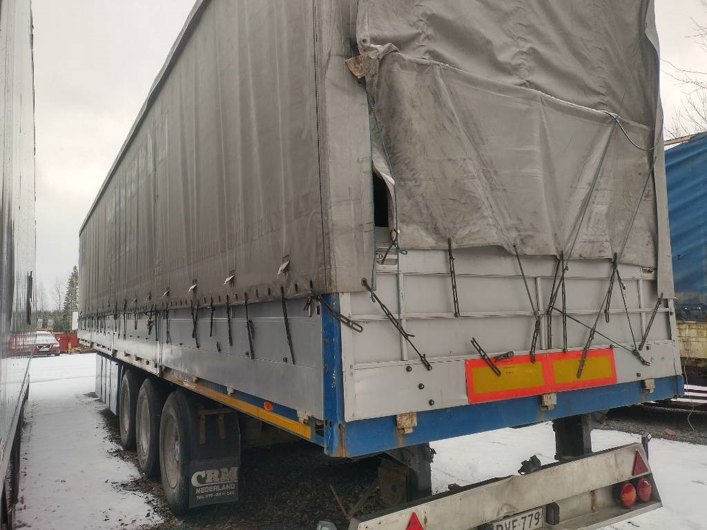 Kögel liukusivut,alukaidat,liukukatto  - Semi-reboque de lona: foto 2 Kögel liukusivut,alukaidat,liukukatto  - Semi-reboque de lona: foto 2