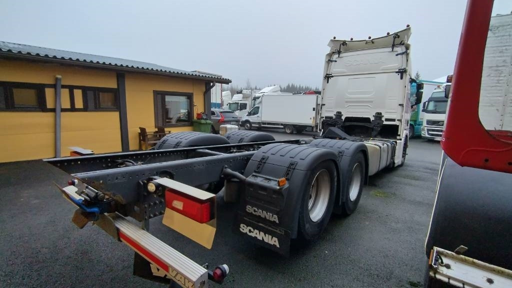 Scania R500 6x2 alusta - Camião chassi: foto 4 Scania R500 6x2 alusta - Camião chassi: foto 4