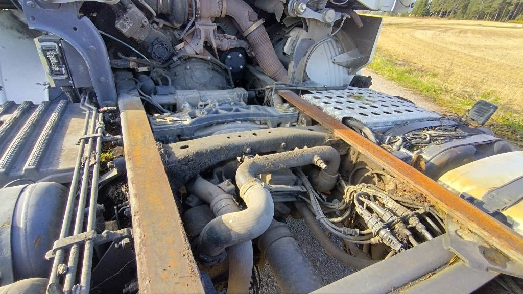 Scania R500 8x4 ilmajousi alusta - Camião chassi: foto 5 Scania R500 8x4 ilmajousi alusta - Camião chassi: foto 5