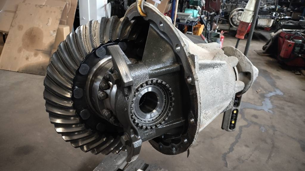 Scania R780 2,71 uudempi tyyppi - Eixo e peças para Camião: foto 1 Scania R780 2,71 uudempi tyyppi - Eixo e peças para Camião: foto 1