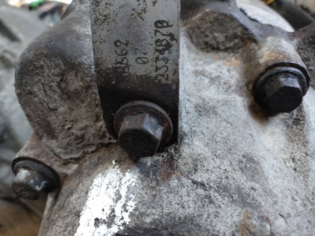 Scania RB662 3,07 - Eixo e peças para Camião: foto 2 Scania RB662 3,07 - Eixo e peças para Camião: foto 2