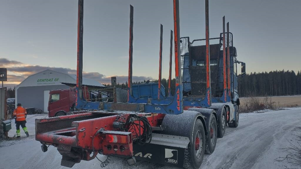 Sisu 625 Polar puuauto, Fuller , SIISTI AUTO - Camião de transporte de madeira: foto 4 Sisu 625 Polar puuauto, Fuller , SIISTI AUTO - Camião de transporte de madeira: foto 4