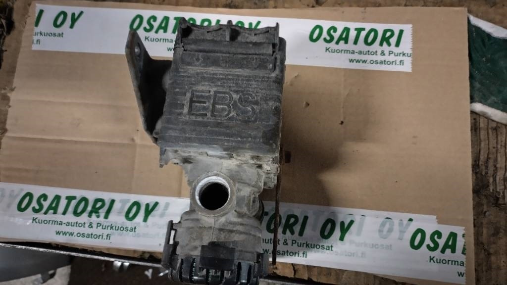 Volvo EBS modulaattori - Peças de freio para Camião: foto 3 Volvo EBS modulaattori - Peças de freio para Camião: foto 3