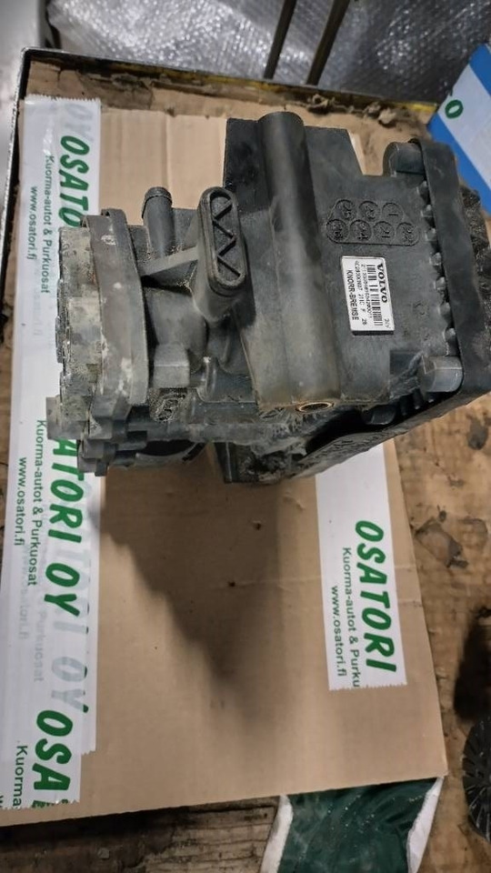 Volvo ELC venttiililohko FH4 - Estrutura/ Châssis para Camião: foto 2 Volvo ELC venttiililohko FH4 - Estrutura/ Châssis para Camião: foto 2