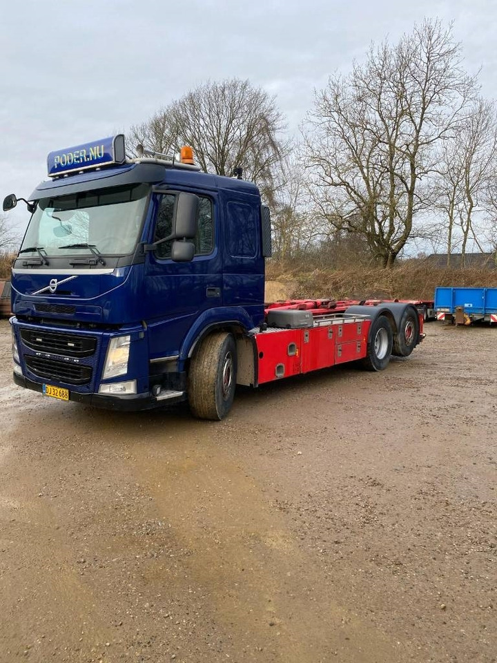 Volvo FM450 6x2 multilift koukku, euro6 - Camião polibenne: foto 4 Volvo FM450 6x2 multilift koukku, euro6 - Camião polibenne: foto 4