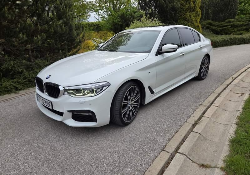 Inna BMW 530 D SERIA 5 XDRIVE M SPORT - Automóvel: foto 2 Inna BMW 530 D SERIA 5 XDRIVE M SPORT - Automóvel: foto 2
