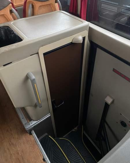 Irisbus MAGELYS PRO/ SPROWADZONY/ - Autocarro: foto 4 Irisbus MAGELYS PRO/ SPROWADZONY/ - Autocarro: foto 4