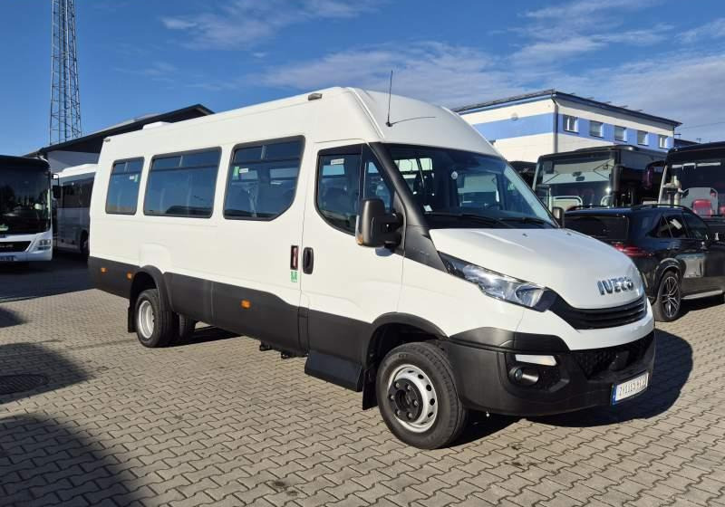 Iveco A60C15 DAILY/SPROWADZONE/EURO 6/92 000 KM / KLIMA - Minibus, Furgão de passageiros: foto 4 Iveco A60C15 DAILY/SPROWADZONE/EURO 6/92 000 KM / KLIMA - Minibus, Furgão de passageiros: foto 4