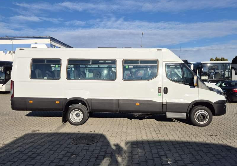 Iveco A60C15 DAILY/SPROWADZONE/EURO 6/92 000 KM / KLIMA - Minibus, Furgão de passageiros: foto 2 Iveco A60C15 DAILY/SPROWADZONE/EURO 6/92 000 KM / KLIMA - Minibus, Furgão de passageiros: foto 2