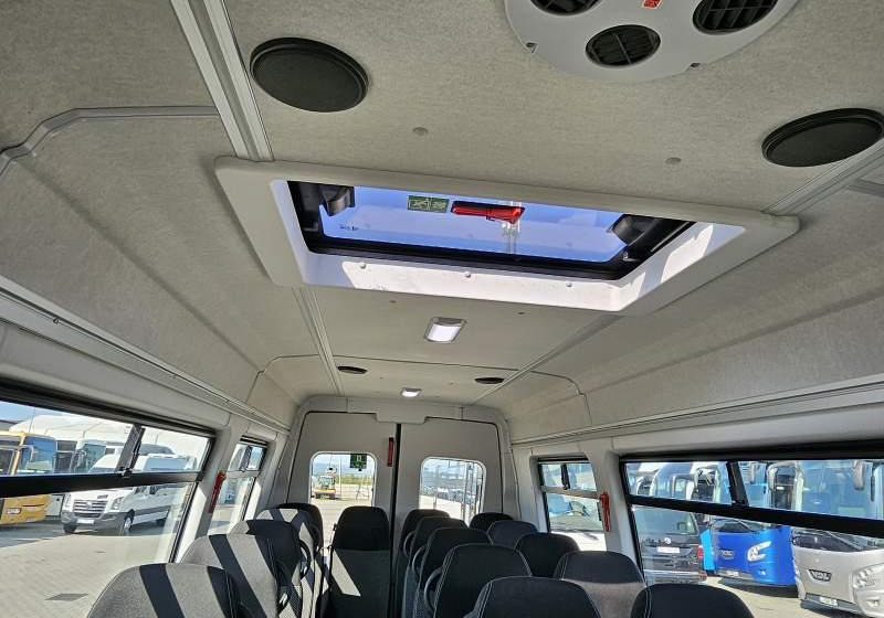 Iveco A60C15 / SPROWADZONE / EURO 6 / 25 000 KM - Minibus, Furgão de passageiros: foto 3 Iveco A60C15 / SPROWADZONE / EURO 6 / 25 000 KM - Minibus, Furgão de passageiros: foto 3