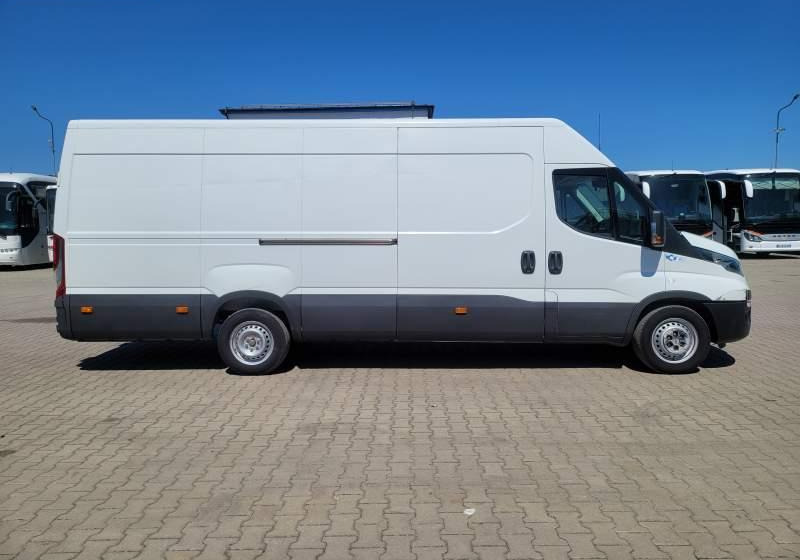 Iveco DAILY 35-140 / SPROWADZONY Z FRANCJI / TEMPOMAT - Furgão: foto 2 Iveco DAILY 35-140 / SPROWADZONY Z FRANCJI / TEMPOMAT - Furgão: foto 2